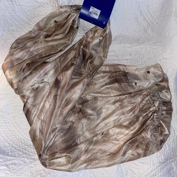 Infinity Scarf - Picture 4 of 4